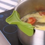 Anubhav Janni Silicon Spout For Pan Bowl Clip On Silicone Pots And Pans Universal Fit Heat Resistant Anti Spill Pouring Nozzle Safe Soup Sauce Transfer Easy To Clean Non Slip (Pack Of 1 Pcs) - Image 7