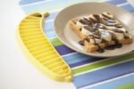 Anubhav Janni Banana Slicer Food Grade Plastic for Kitchen Tools Fruit Salad Cutter Cucumber Sausage Strawberry Grapes etc and Salad Cucumber Strawberry (Pack Of 1 Pcs) - Image 3