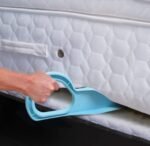 Anubhav Janni Mattress Lifter Tool Sofa Bed 2 in 1 and Bedsheet Tucker Ergonomic Wedge Elevator for Lifting Tucking Holding Plastic Stand Easy Making Lifter Bed Sheet (Pack Of Pcs) - Image 4