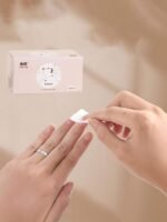 Anubhav Janni Nail Polish Remover Wipes Paint Wet Pads Enamel Removal Tissue nail wipes that prevent skin and nails Fast Remove with Nutrition Oil (pack of 1) - Image 3