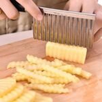 Anubhav Janni Stainless Steel Crinkle Cut Knife Shape Cutting Knife For Potato Cheese Fruits Vegetable Snacks Handle with Hanging Hole Potato Chip Blade Vegetable Fruit (Pack Of 1 Pcs) - Image 4