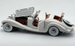 1936 Mercedes-Benz 500K 1:18 roadster diecast scale model car - Big Size - Image 11