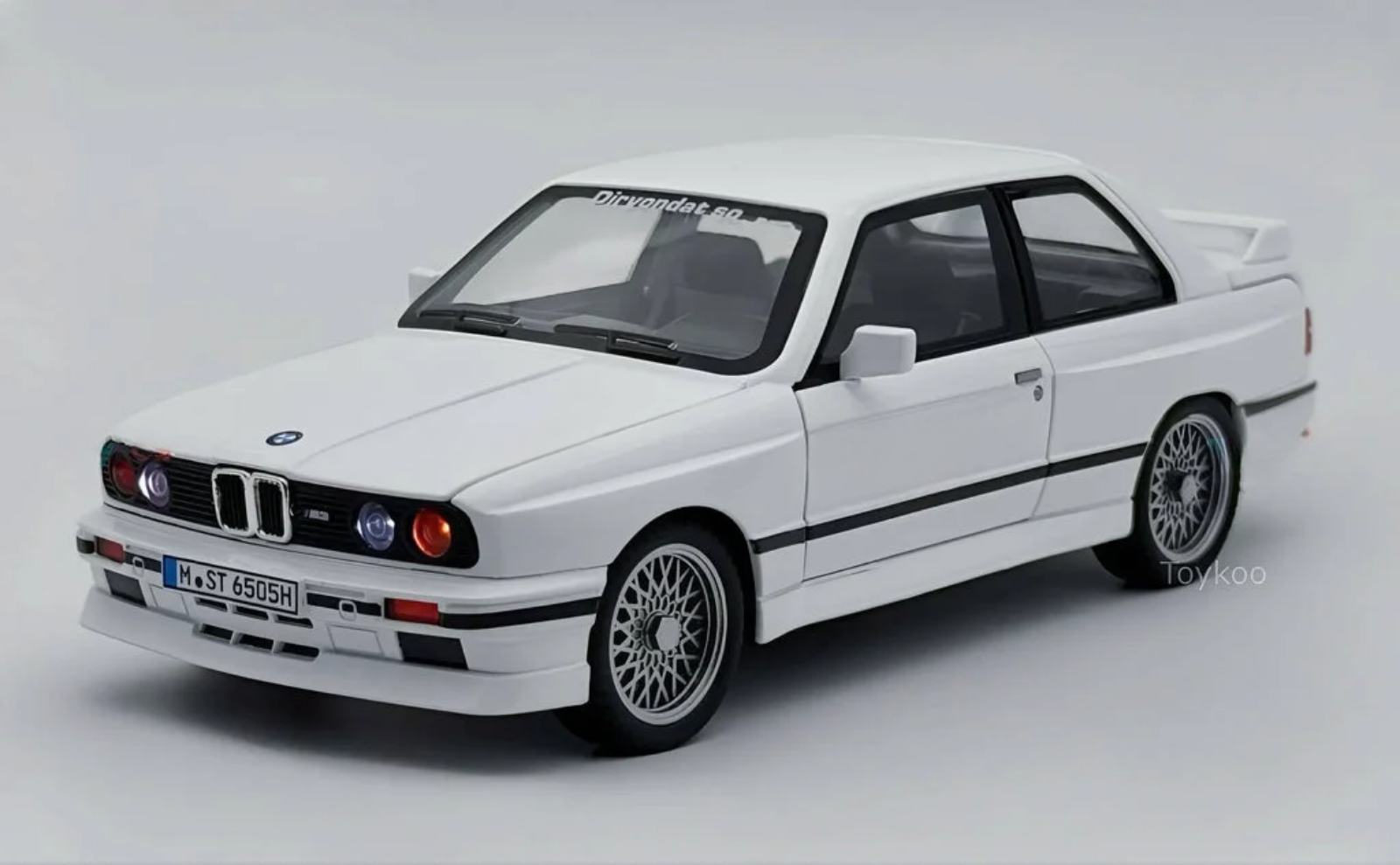 125 1988 BMW 3 Series M3 E30 1:18 diecast Scale Model car - Big Size - Image 1