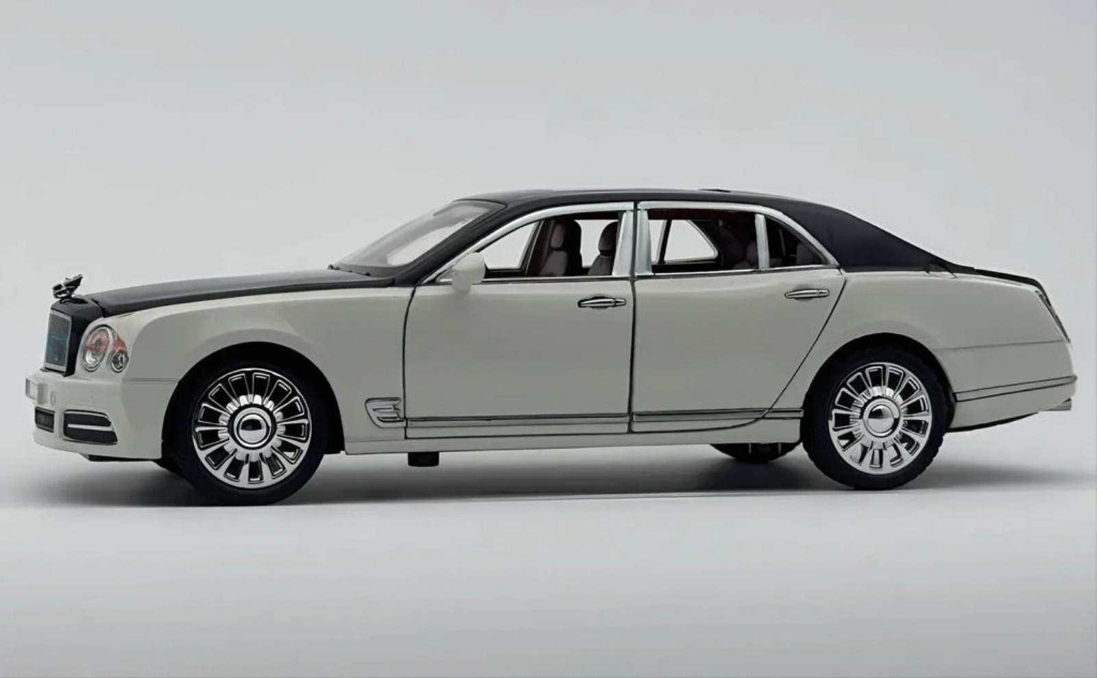 159 Bentley Mulsanne 1:18 diecast Scale Model Car - Big Size - Image 1