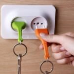 Anubhav Janni Home Decorative Keys Hanger 2 Switch Your Double Plug N Unplug Key Chain Holder ( pack of 1 ) - Image 4