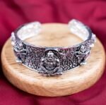 Anubhav Janni Unisex Adjustable Lock Free God Lord Mahavir Mahabali Shri Bajrangbali Sankat Mochan Hanuman Ji 5 Mukhi Face Hand Cuff Wrist Half Kada Bangle Bracelet ( pack of 1 ) - Image 5