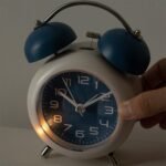 Anubhav Janni Alarm Clock Blue Matt Classic Retro Twin Bell Alarm Clock Silent Non Ticking Analog Table Luminous Dial For Kids Students Bedroom Study Loud Blue Perfect Office (Pack Of 1 Pcs) - Image 5