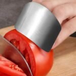 Anubhav Janni Finger Guard  Stainless Steel Finger Cutting Protector Hand Guard Safe Chopping Slice Kitchen Tool For Vegetables Knife Protection (Set Of 2 Pcs) - Image 6