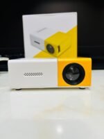 Anubhav Janni Mini Projector Led Portable Home Theater LED With Remote Controller Children's Cinema Compatible Smartphone Laptop TV Movie Party Game Outdoor (Pack Of 1 Pcs) - Image 8