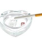 Anubhav Janni Heart Shape Ash Tray Glass Cigar Ashtrays For Cigarettes Decorative Clear Big Trays Home Office Indoor Outdoor Kitchen Home Luxury Ashtray Gift Men (Pack Of 1 Pcs)