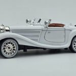 1936 Mercedes Benz 500K 1:24 Roadster diecast scale model car collectible | Assorted Colors