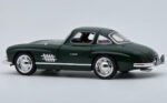 1954 Mercedes-Benz 300SL 1:24  diecast scale model car collectible - Image 7