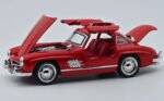1954 Mercedes-Benz 300SL 1:24  diecast scale model car collectible - Image 10