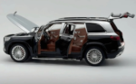 Mercedes-Benz Maybach GLS600 1:18 diecast scale model car - Big Size - Image 10