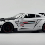Nissan GTR-R R35 Schafer 1:18 diecast scale model miniature car - Big Size | Assorted Colors