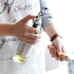 Anubhav Janni Glass Ss Oil Port 500 Ml Dispenser Bottle With Steel Cover Seasoning Bottle Leakproof Storage Household Stainless Condiment Dispenser Cover Leakproof Kitchen (Pack Of 1 Pcs) - Image 5