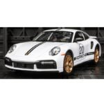 Porsche 911 1:24  diecast scale model car collectible - Image 3