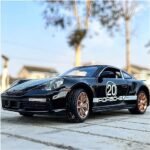 Porsche 911 1:24  diecast scale model car collectible - Image 7