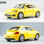 Volkswagen Beetle 1:24 diecast scale model car collectible - Image 6