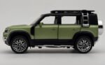 Land Rover Defender 110 1:24 diecast Scale Model car | Assorted Colors - Image 8