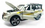Mitsubishi Pajero 1:24 diecast scale model car collectible - Image 2