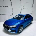Audi Q8 1:24 diecast scale model car collectible | Assorted Colors - Image 7
