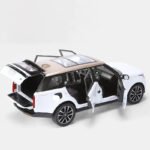 Range Rover Autobiography SV New Metal Diecast Car 1:18 - Big Size - Image 3