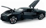 Bugatti La Voiture Noire 1:24 scale model car collectible - Image 2